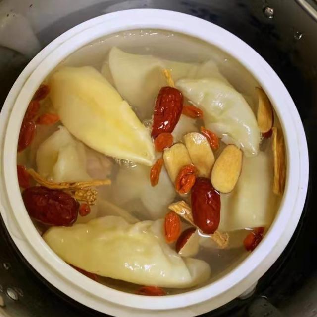 花胶淮生炖瘦肉功效 2026年花胶炖淮山