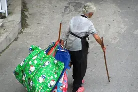 出门4不捡，捡了就是麻烦！在外碰到这些物品，千万不要捡回家！图片