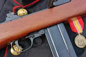 二战美军M1卡宾枪细节介绍图片