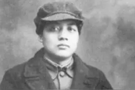 邓小平说他是我军一猛将，毛主席曾打过他一耳光，其子是导弹功臣图片