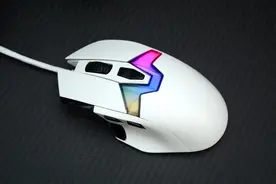 TFT彩屏、8KHz回报率、3395引擎，达尔优A980电竞鼠开箱图片