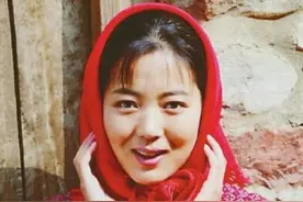 曾千里追夫，打二百多针美容针的“农村一姐”王茜华，怎么样了？图片