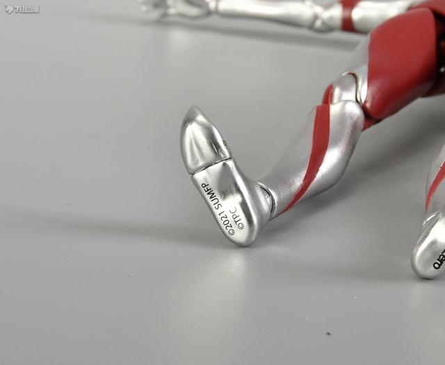 78官测：THREE ZERO FIGZERO系列 新·奥特曼