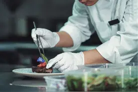 这几种常用的摆盘花草，厨师们一定要知道图片