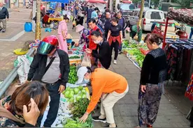 北方人来到云南逛菜市场，一个菜都不认识，感觉自己到了国外图片