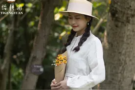 大女子穿搭：洒脱潇洒，温柔又有力量图片