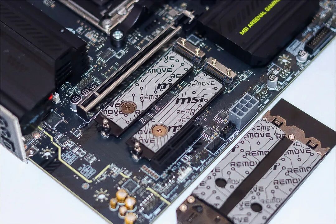 太香了!适合新手小白的微星B850M 迫击炮超频教程终于来了