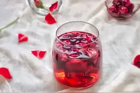 云南特色美食-玫瑰醋|你不知道的小秘密图片