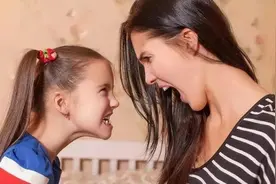 为什么父母总是忍不住吼孩子？这些原因很常见，说中了可别不爱听图片