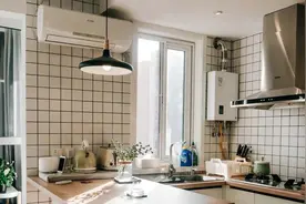 厨房要不要装空调？我不顾劝阻装了，才用2个月就含泪拆除图片