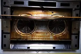 油烟机上油污难清洗，学会这3招正确清洗方法，轻松去污且不伤机图片