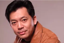 “赵政委”何政军的耿直人生，和他生命中挚爱的一个女人图片