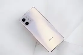 首销当天得冠，荣耀新机为何如此受欢迎？图片