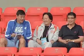 上海两大足坛教父为何处境悬殊？朱广沪晚节难保，徐根宝总当榜样图片