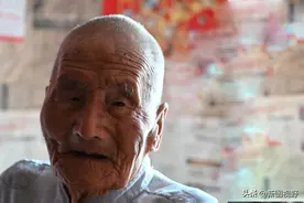 104岁老寿星，平生仅爱吃2种肉食，100岁时还种地，看他如何养生图片