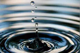 反复烧开的水能不能喝？别再上当了图片