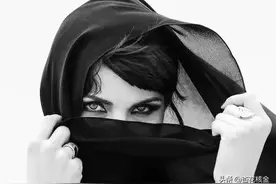 中国的阿拉伯世界最大出口市场•“沙漠之花”阿联酋图片