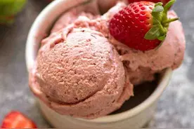 介绍四款自制冰激凌，不用机器就能做，孩子爱吃家长放心！图片