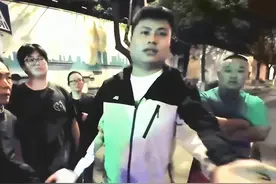 南京扶老人被讹后续：老人与其儿子道歉求原谅，扶人者获赠3000元图片