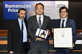 弃美回国6年后再度返美，“数学天才”许晨阳留下三句话引人深思图片