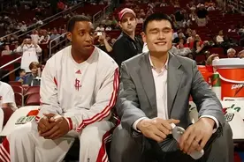 说声恭喜！2位火箭旧将随掘金夺冠，姚明前队友错失冠军太遗憾图片