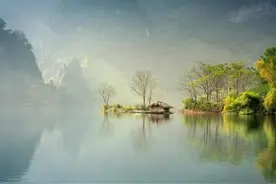 真正境界高的人：知敬畏，有厚德，懂谦卑图片