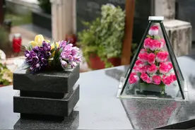 长辈的遗像长期放置是否有忌讳？如何避免犯忌？图片