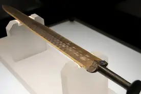 古代的宝刀能削铁如泥，随着技术进步，为什么现在的刀却不能了？图片