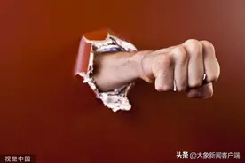 中听 | 男孩在武术俱乐部死亡，“武校”打向孩子的“手”得管住图片