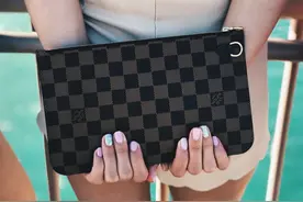 “你行你上啊”用英语怎么说？不是“You can you up”图片