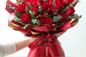 520情人节可以送哪些颜色的玫瑰给女友？图片