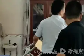 四川一小学校长与女教师发生冲突致其受伤，县教体局：已成立调查组图片