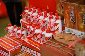 直播卖酒水很深，抖音你把握不住图片