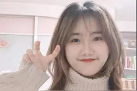 中南大学高颜值学姐，成绩第一保研清华，颜值与才华令人太羡慕图片