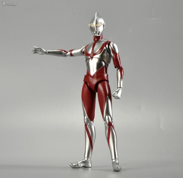 78官测：THREE ZERO FIGZERO系列 新·奥特曼