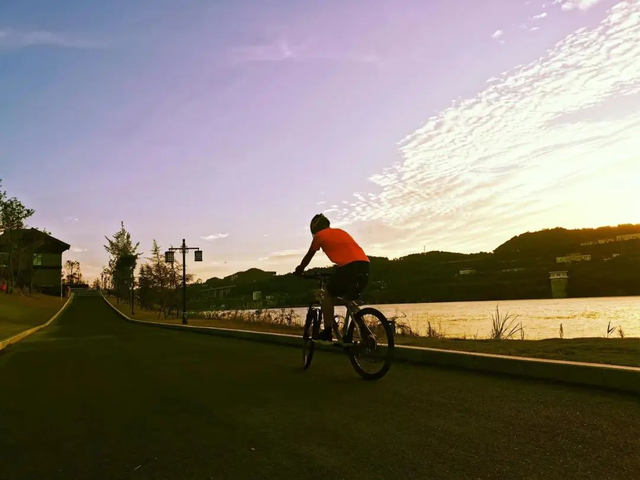 四川省民生研究会新媒体中心-官网