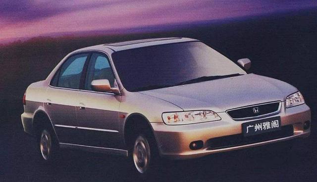 从一无所有到百家争鸣 中型轿车在中国市场发展编年史