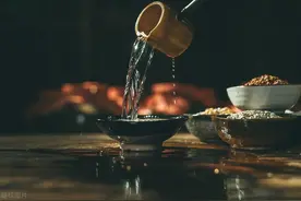 自榨油含有毒素，自酿酒也不能喝了？为何人们对“土法”避之不及图片