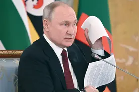 中美等国作保也不能使俄乌停战，泽连斯基撕毁协议，普京再次被骗图片