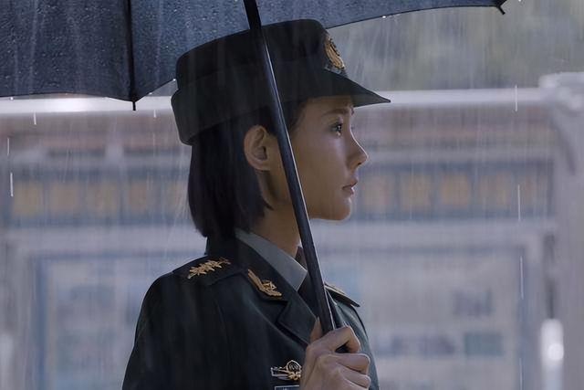 特战荣耀：谁能想到，为爱痴狂4年的艾千雪，会是这样遗憾的结局