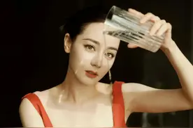 迪丽热巴不上镜？见过热巴的都说真人好看一百倍！真的？图片