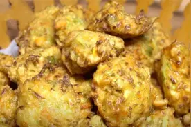 夏天油炸丸子做法，简单快速，香脆不油腻，全家人都爱吃图片