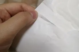 七度空间卫生巾被曝有虫卵！上次是高洁丝…… 网友：消费者怎么这么难？图片