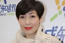 赌王侄女黎芷珊，拒绝星爷追求，还口出狂言：和我恋爱的人都红了图片