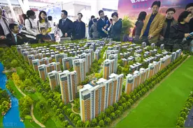 扬州楼市，南强北弱，下滑1.6%，连续下跌5个月，3万购房者被套图片