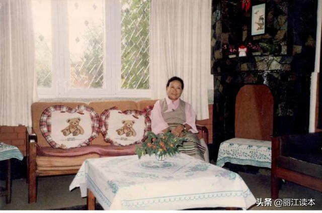 美得像电影明星，会说七种语言，与西藏贵族一见钟情