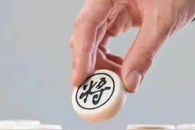 象棋有何魅力？让大家的喜欢藏不住图片