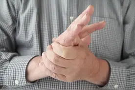 手毛穷，脚毛富的意义及其民间解读图片