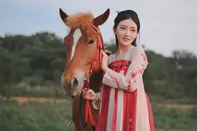 孟浩然的诗自然质朴，但他为何被其文字拖累一生？诗词要学长处图片