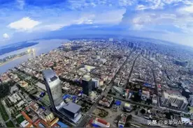 对挣钱有狂热的追求，中国小伙在柬埔寨的10年图片